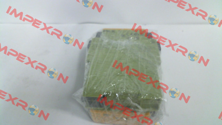 P/N: 777305, Type: PNOZ X2.7P 24VACDC 3n/o 1n/c Pilz